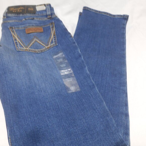 NEW WRANGLER RETRO MAE MID-RISE JEANS SIZE 3X34 STRAIGHT LEG STRETCH WAIST 👩🎁 - Picture 9 of 9
